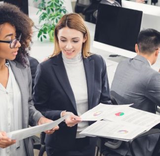 Como economizar energia na empresa Saiba o que fazer!