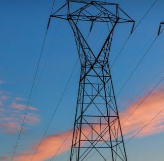 Linha de transmissão de energia