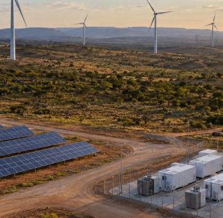 eólica, solar e baterias